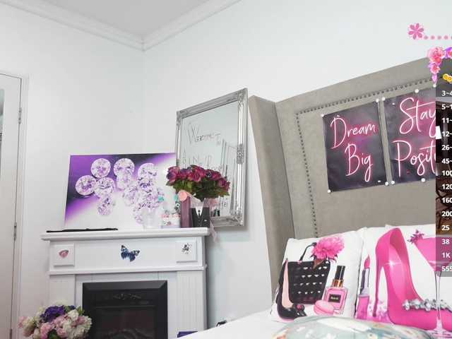 LexyRene live cam on BongaCams