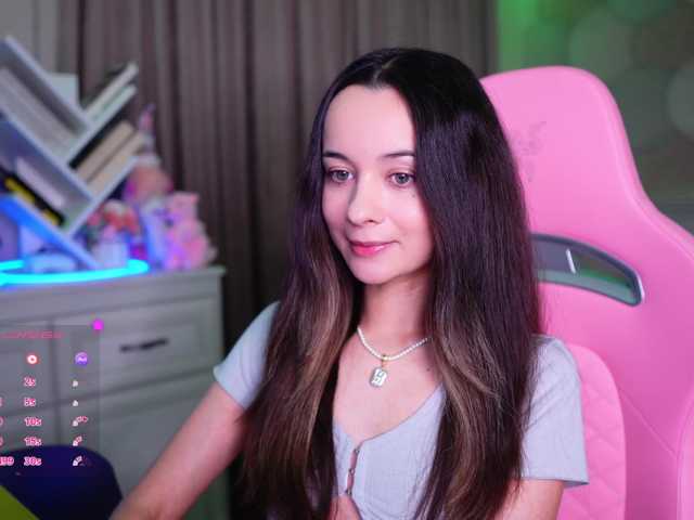 JuicyAngel live cam on BongaCams