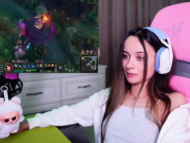 JuicyAngel live cam on BongaCams