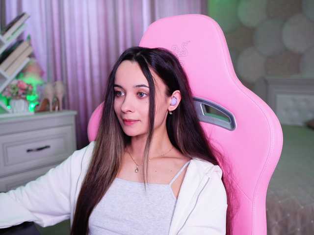 JuicyAngel live cam on BongaCams