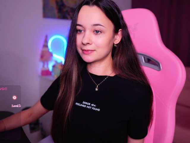 JuicyAngel's BongaCams show and profile