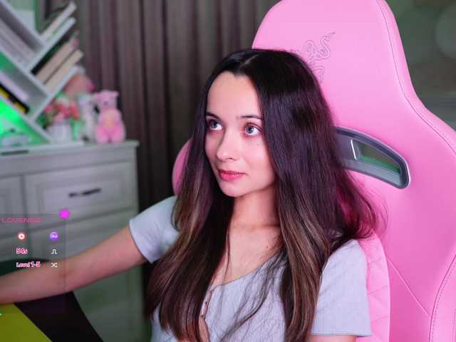JuicyAngel live cam on BongaCams