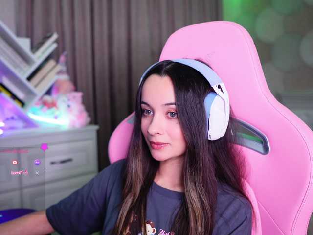 JuicyAngel live cam on BongaCams