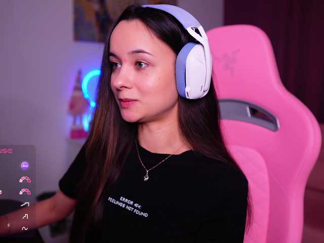 JuicyAngel's BongaCams show and profile