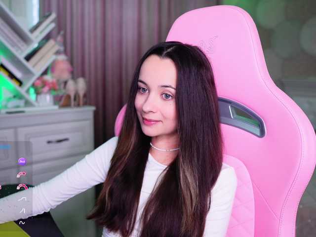 JuicyAngel live cam on BongaCams