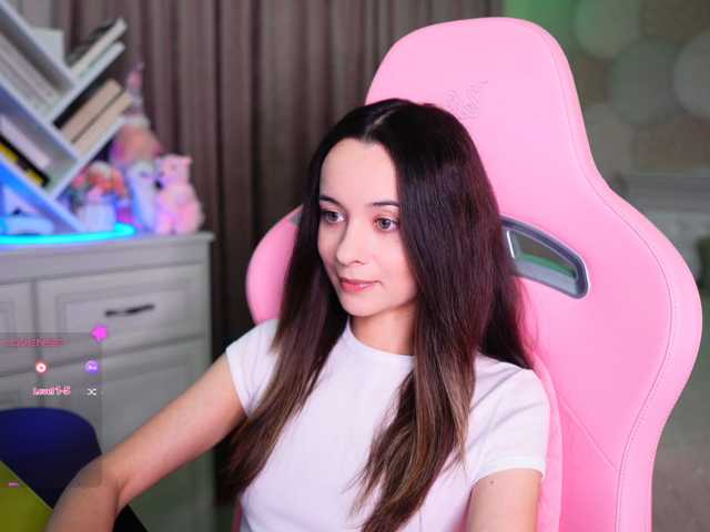 JuicyAngel, en directo ahora en BongaCams