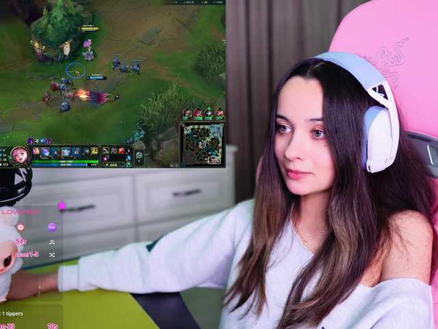 JuicyAngel live cam on BongaCams