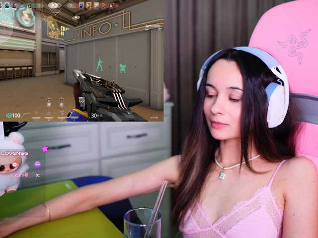 JuicyAngel live cam on BongaCams