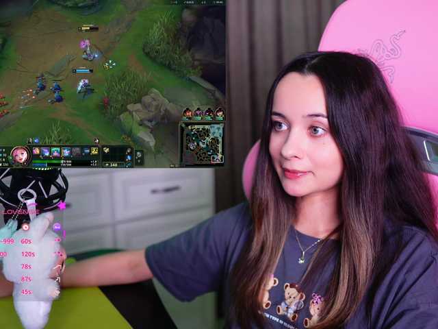JuicyAngel live cam on BongaCams