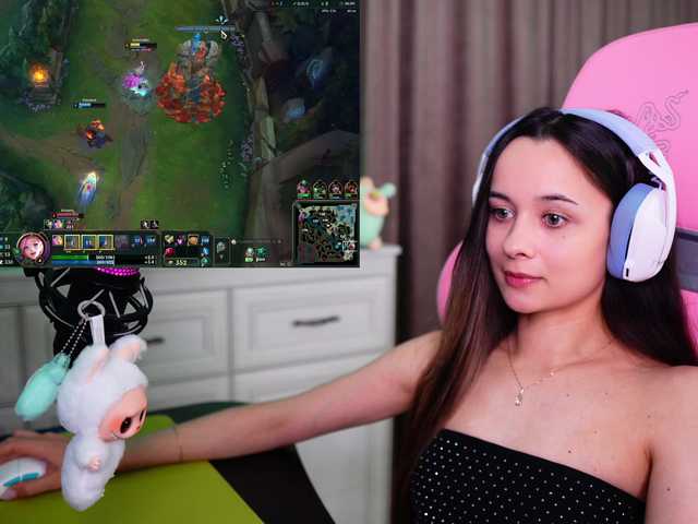 JuicyAngel live cam on BongaCams