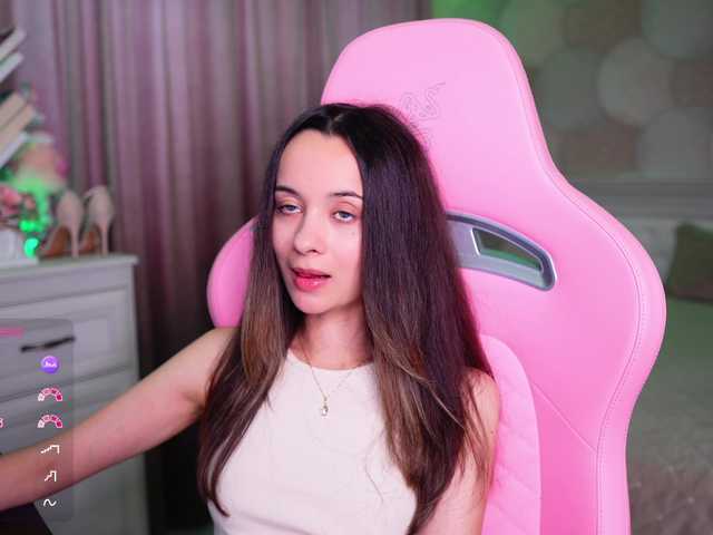 JuicyAngel live cam on BongaCams