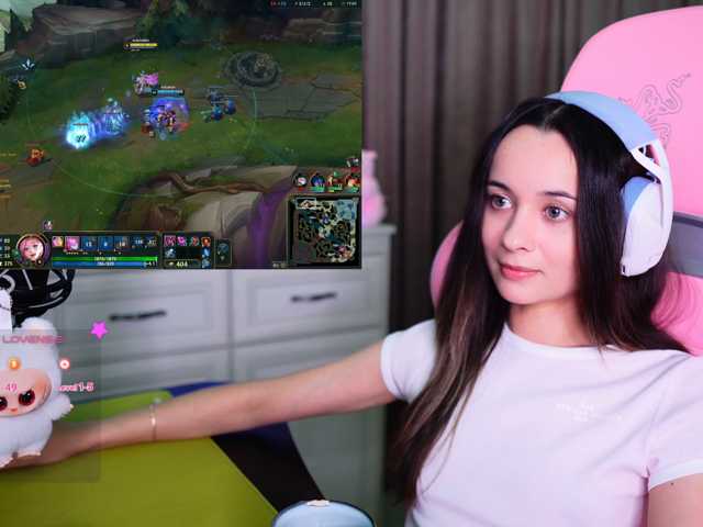 JuicyAngel, live now on BongaCams