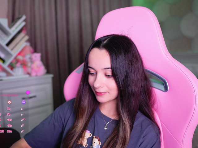 JuicyAngel live cam on BongaCams