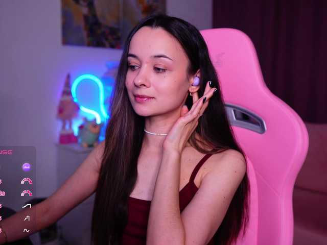 JuicyAngel's BongaCams show and profile