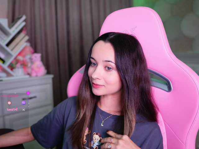JuicyAngel live cam on BongaCams
