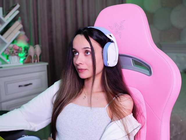 JuicyAngel live cam on BongaCams