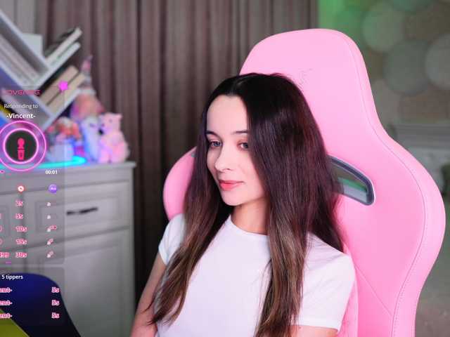 JuicyAngel live cam on BongaCams
