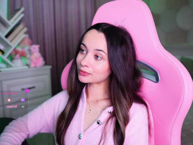 JuicyAngel live cam preview