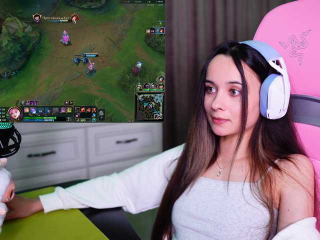 JuicyAngel live cam on BongaCams