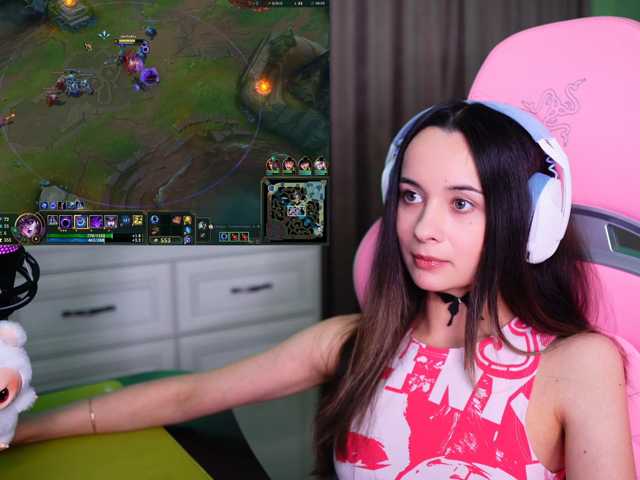 JuicyAngel live cam on BongaCams