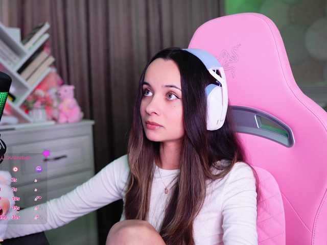 JuicyAngel live cam preview