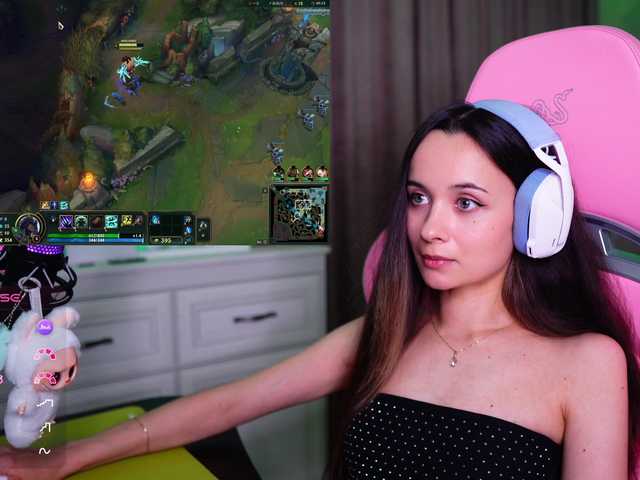 JuicyAngel live cam on BongaCams