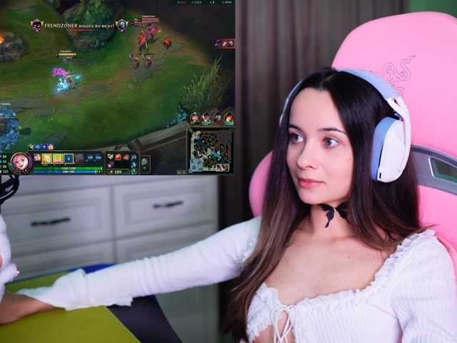 JuicyAngel live cam on BongaCams