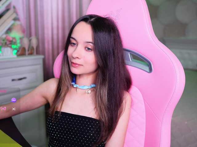 JuicyAngel live cam on BongaCams