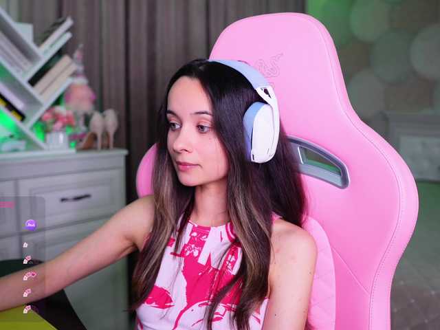JuicyAngel live cam on BongaCams