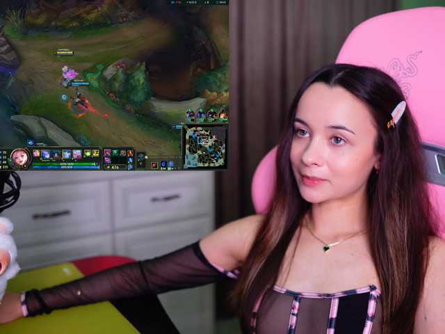 JuicyAngel live cam on BongaCams