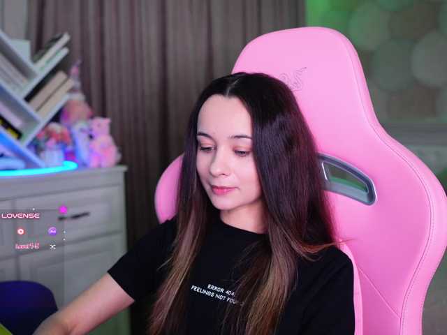 JuicyAngel live cam on BongaCams