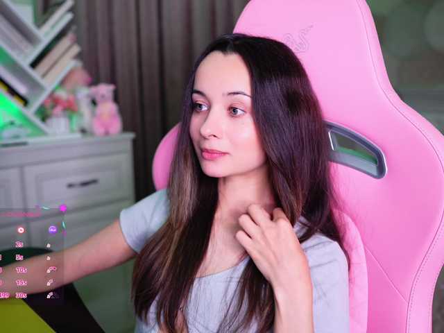 JuicyAngel live cam on BongaCams