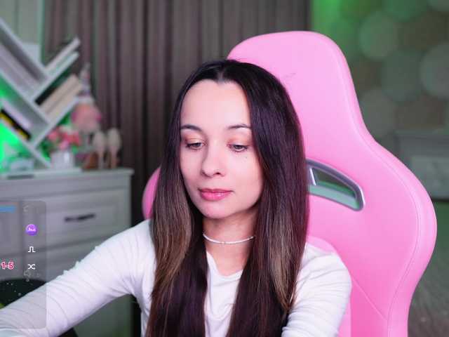 JuicyAngel live cam on BongaCams