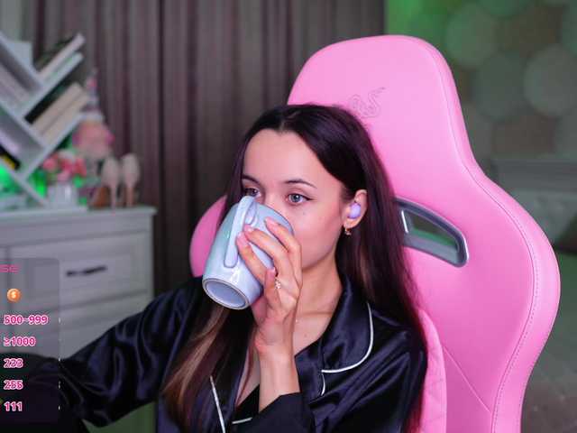 JuicyAngel live cam on BongaCams