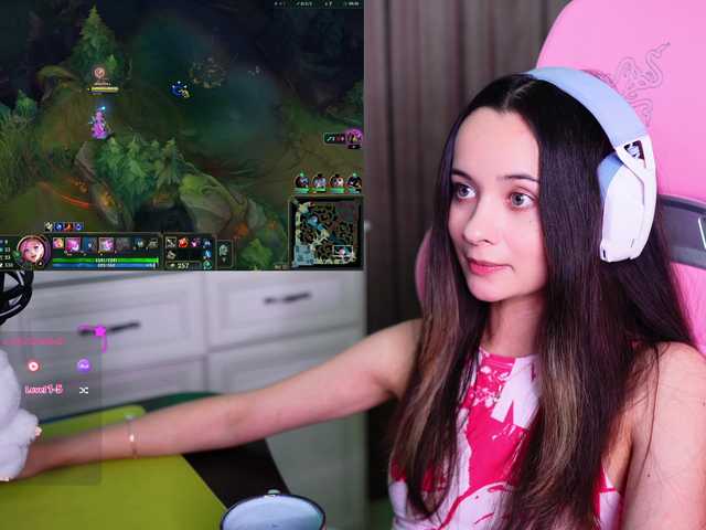 JuicyAngel live cam on BongaCams