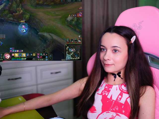 JuicyAngel live cam on BongaCams