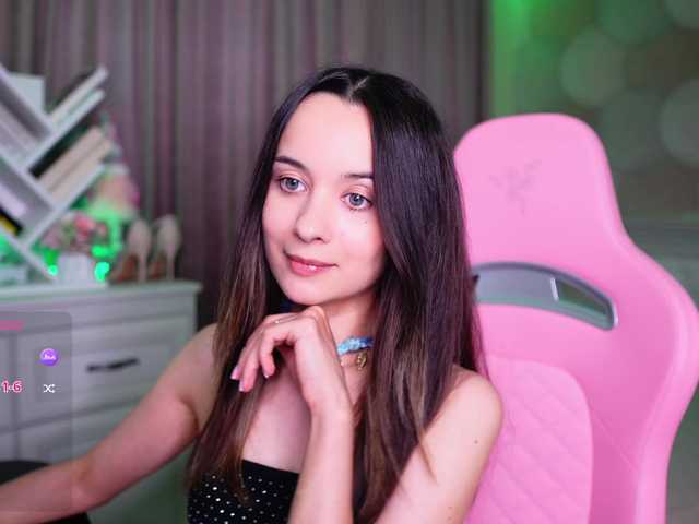 JuicyAngel live cam on BongaCams