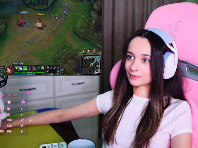 JuicyAngel, live now on BongaCams