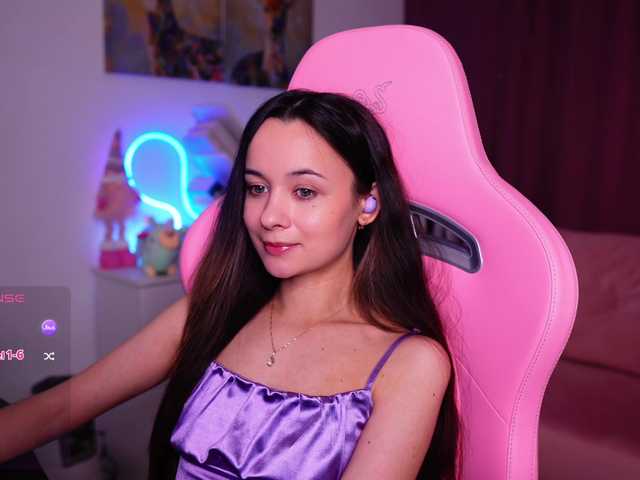 JuicyAngel's BongaCams show and profile