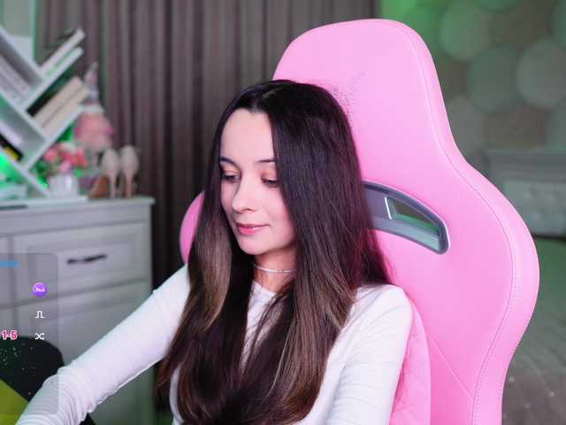 JuicyAngel live cam on BongaCams