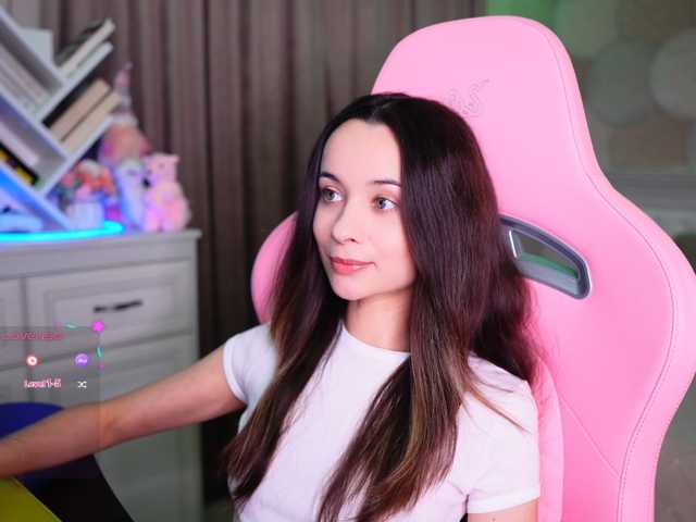 JuicyAngel, en directo ahora en BongaCams