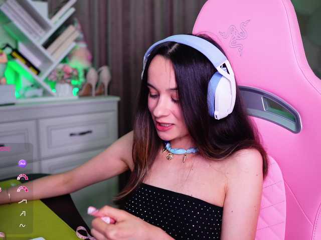 JuicyAngel live cam on BongaCams