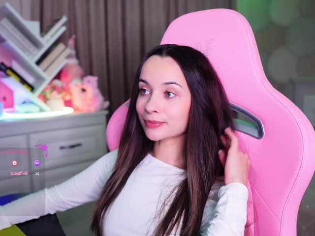 JuicyAngel live cam on BongaCams
