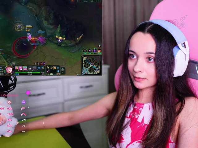 JuicyAngel live cam preview
