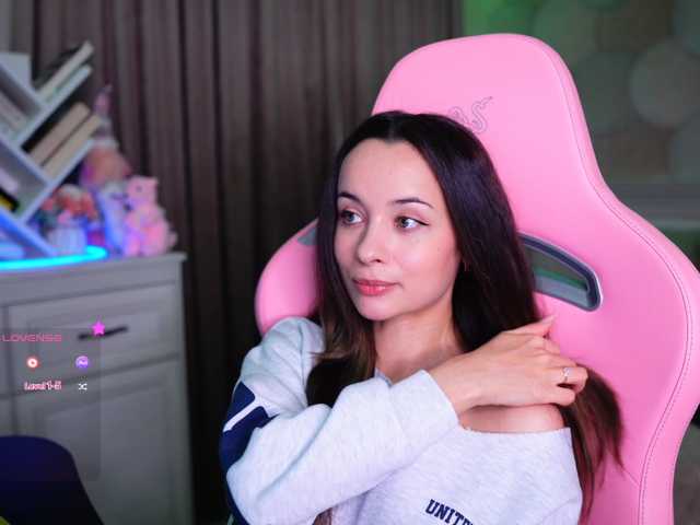 JuicyAngel live cam on BongaCams