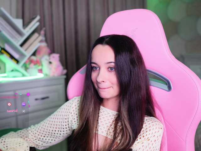 JuicyAngel live cam on BongaCams