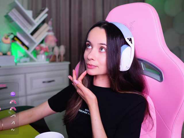 JuicyAngel live cam