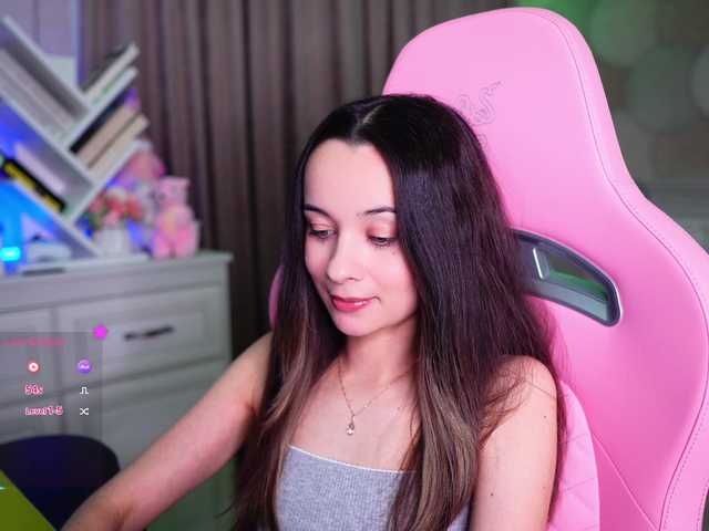 JuicyAngel live cam preview
