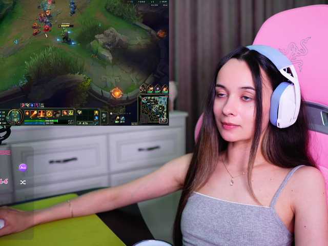 JuicyAngel live cam on BongaCams