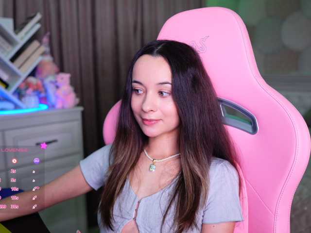 JuicyAngel live cam on BongaCams